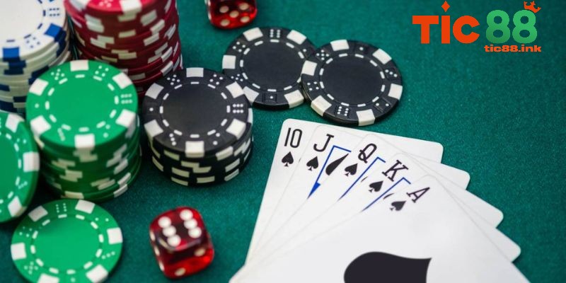 Điểm Nổi Bật Khi Chơi Tú Lơ Khơ Tại TIC88